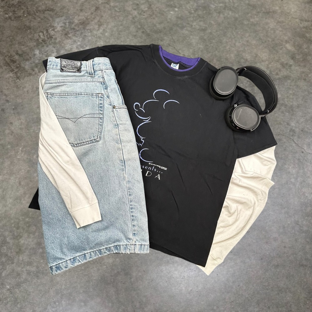 Vintage 90s‎ Velva Sheen Mickey Florida T-Shirt XL Black Purple Double Layer Y2K